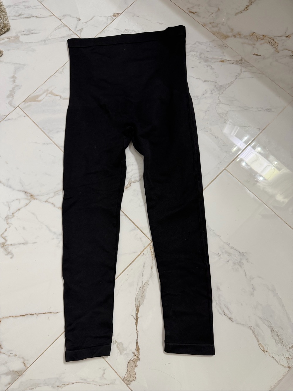 Shapermint SHAPER black leggings Sz xxl. Like new Hides those bulges flattering